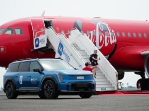 Kia Supports the Coca-Cola FIFA World Cup™ Trophy Tour with Premium Mobility Solutions Across Middle East and Africa