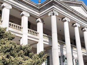  مجتبى خامنئي