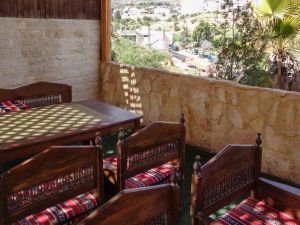 أبرز مطاعم المشاوي العربية في الفحيص - الأردن