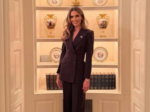 إطلالات خطيبة دونالد ترامب الابن "بيتينا أندرسون" تخطف الأنظار