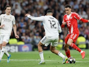 لاعب ريال مدريد تحت المجهر بعد السقوط