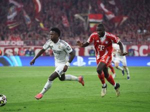 أجواء مشحونة في ريال مدريد عقب الهزيمة