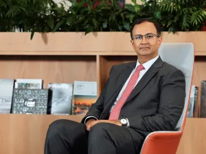RAKBANK is well positioned for growth with strong profitability, provision coverage, and capital