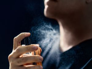 أفضل عطور ربيع 2026 للرجال: انتعاش وأناقة تواكب الموسم الجديد