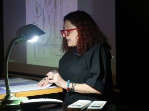 الجامعة الأميركيّة في بيروت تستضيف المؤرّخة والقيّمة الفنّيّة ندى شبوط