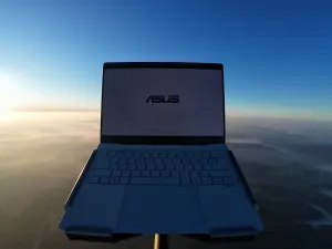 ASUS sends ExpertBook Ultra above Everest altitude to test real-world durability
