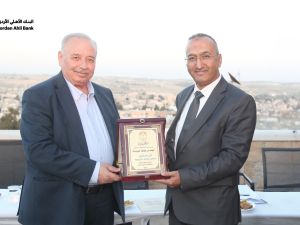 Jordan Ahli Bank Presents ‘The Coinage of Madaba in the Jordan Ahli Bank Numismatics Museum’ to Greater Madaba Municipality