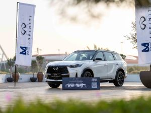 Al Masaood Automobiles INFINITI Continues Driving Premium Golf Experiences with VIYA Golf 