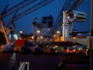 Axis Communications introduces Zone 1/Div 1-certified PTZ camera for safe operations in hazardous environments