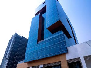 DIB Successfully Prices USD 1 billion Additional Tier 1 Perpetual Non-Call 6-Year Sukuk