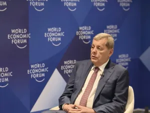 الحكمة تسلط الضوء على مرونة قطاع الرعاية الصحية والاستثمار المشترك بين الشرق الأوسط وشمال أفريقيا والصين خلال الاجتماع السنوي للأبطال الجدد للمنتدى الاقتصادي العالمي