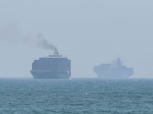Trump Declares U.S. ‘Guardian of the Strait of Hormuz