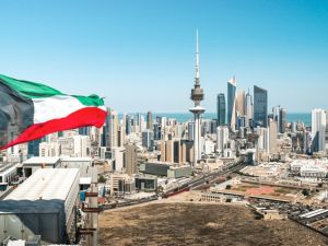 الجيش الكويتي يعلن تعرض معبر العبدلي الحدودي مع العراق لهجوم بطائرات مسيّرة أسفر عن أضرار مادية دون إصابات