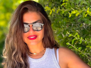 منة فضالي تكشف لأول مرة أسرار زواجها السري.. وصدمة والدتها تهز الجمهور