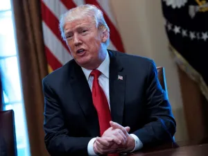 U.S. President Donald Trump speaks on steel and aluminum tariffs during a meeting with industry leaders in the Cabinet Room of the White House on Mar. 1, 2018 in Washington, DC. 
(MANDEL NGAN / AFP)