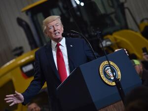 U.S. President Donald Trump speaks on infrastructure development at the Richfield Training Site, south of Cleveland, Ohio on Mar. 29, 2018. Trump is visiting Ohio to speak on infrastructure development before heading to Palm Beach, Florida. 
(Nicholas Kamm / AFP)