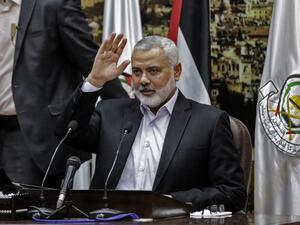 Ismail Haniya, the Head of the Palestinian Islamist movement Hamas, delivers a speech in Gaza City on April 30, 2018. 
(MAHMUD HAMS / AFP)