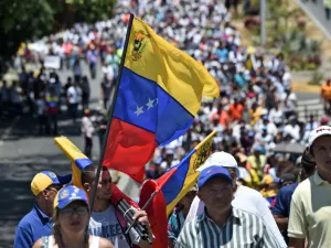 Supporters of Venezuelan opposition leader and self-proclaimed interim president Juan Guaido take part in a demo in Caracas on April 6, 2019.  (AFP/ File Photo)