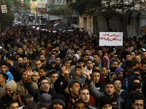 Palestinian say they wont stop their marches even after the killing of 18 Palestinians by the Israel army (AFP/ File Photo)