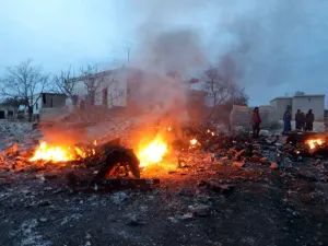 A picture taken on Feb. 3, 2018, shows smoke billowing from the site of a downed Sukhoi-25 fighter jet in Syria's northwest province of Idlib (OMAR HAJ KADOUR / AFP)