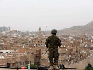 مجلس الأمن يصوت على مشروع قرار بنشر مراقبين أمميين في الحديدة
