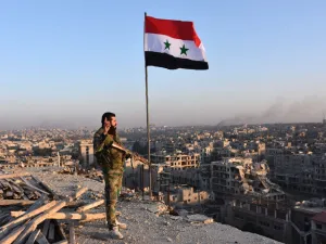 قوات النظام وحلفاؤه يسيطرون على حي الشيخ سعيد في حلب 