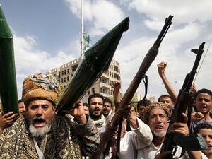 التحالف العربي يحشد قواته قرب الحديدة في اليمن
