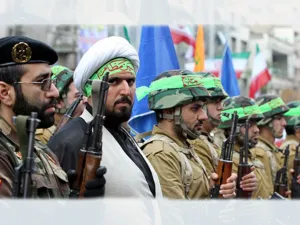 عملت إيران منذ سيطرة النظام السوري على المنطقة الجنوبية في تموز الماضي، على تكثيف جهودها الرامية لبسط سيطرتها على أكبر جزء ممكن من قرى وبلدات درعا