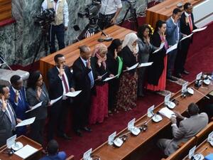 وستتولى كامي الإشراف على الاستخبارات، وجهاز الأمن، بما في ذلك لجنة الشرطة الاتحادية في البلاد.