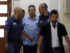 جرى تجنيد سيغيف من قبل طاقم السفارة الإيرانية في نيجيريا