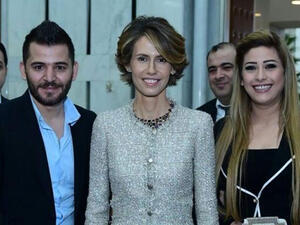 "حسام جنيد" متزوج من الممثلة "إمارات رزق" ولديه طفل منها، وكان قد سماه "وطن"