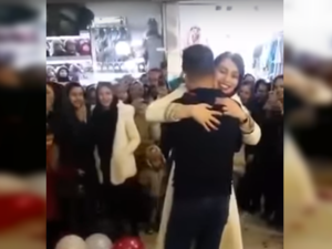 حيال هذه الضجة، أوقفت الشرطة الإيرانية الشاب والفتاة