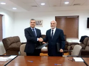 توقيع المذكرة يأتي في نطاق شبكة العلاقات العلمية التي تربط المنتدى بالعديد من مراكز الفكر والدراسات والمؤسسات الأكاديمية