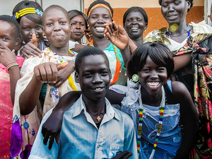 "بلدنا يتميز بنسائه الجميلات، اللواتي من الممتع النظر إليهن.