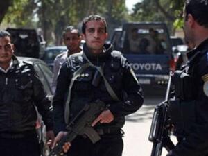 تضم مطربة وشخصيات معروفة..مصر تضبط شبكة دولية للاتجار بالبشر
