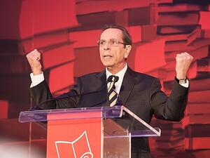 ربعي المدهون رئيس الملف الفلسطيني بصحيفة "الشرق الأوسط"