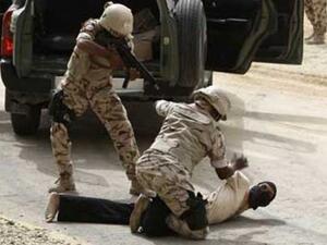 لا تزال والدة الطفل ترقد في المستشفى بحالة نفسية متدهورة، عقب الجريمة الشنيعة.