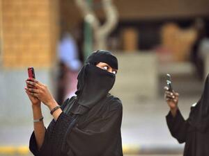 استخدام التكنولوجيا الإسرائيلية في "التجسس على عمر عبد العزيز