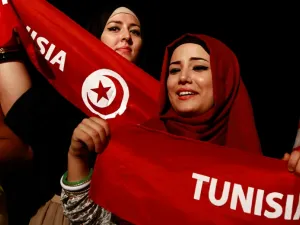 تجري تونس الدور الأول لانتخاباتها الرئاسية في 10 نوفمبر / تشرين الأول المقبل، وفق هيئة الانتخابات في البلاد.

