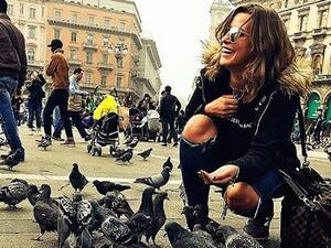 إيمان العاصي تثير الجدل بتصريحها عن (الحمام)!