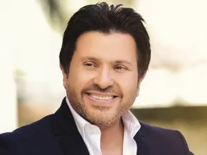 هاني شاكر يحيي (عيد الحب) في دار الأوبرا