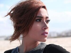 زيزي عادل ...(محتاجة وجود راجل)