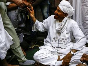 The leader of Sudan's main opposition partySadiq al-Mahdi (Twitter)