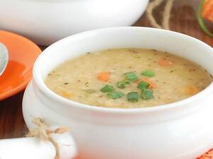 شوربة الشوفان (shutterstock.com)