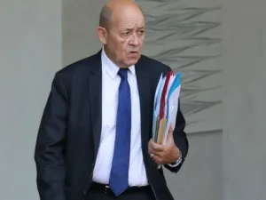 French Foreign Minister Jean-Yves Le Drian will arrive in Tehran to hold talks with senior Iranian officials (AFP/File Photo)