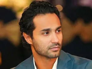 كريم فهمي 