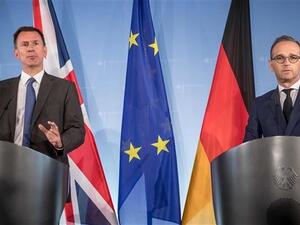 German Foreign Minister Heiko Maas (R) and his counterpart, British Foreign Secretary Jeremy Hunt in Berlin, on July 23, 2018. (AFP)
