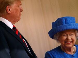 Queen Elizabeth and Donald Trump (Twitter)
