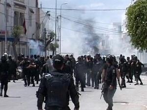  السعيداني ضالع في عدة عمليات إرهابية وأصدرت الوحدات الخاصة لمكافحة الإرهاب عددا من منشورات التفتيش بحقه