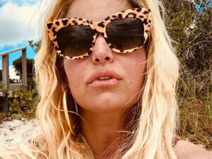 Here it is: Her selfie was very flattering as her blonde locks were on display and she pouted like a pro (Source: Jessica Simpson - Instagram)